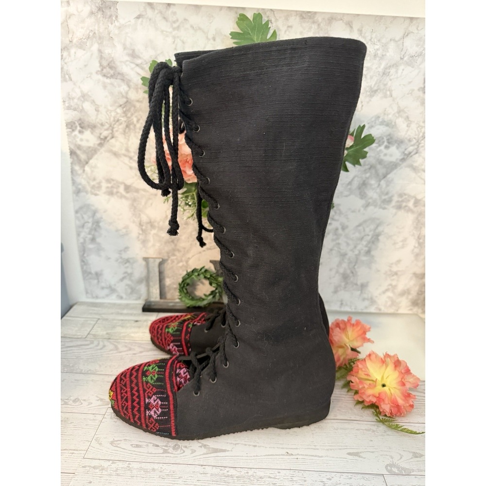 Festival Fabric Lace up Boots by Siamese Dream Handmade Thailand Size 7.5 NWOT - Picture 10 of 16